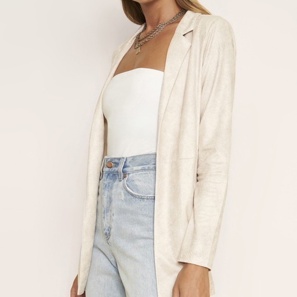 Oversized Cream Suede Blazer - Picture 2 of 5